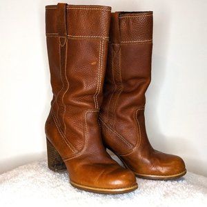 Timberland Waterproof Leather Heeled Boots in Caramel Brown